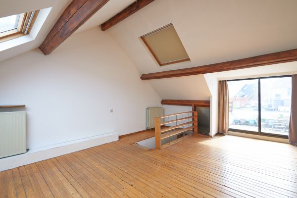 Cost of Attic Window Installation in Frisco