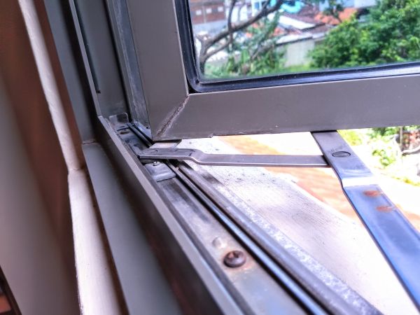Cost of Hinged Window Replacement in Frisco